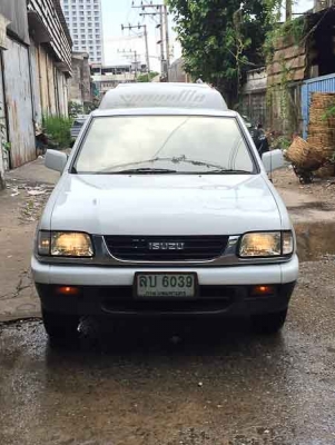 ขาย อีซูซุ  DRAGON EYE CAB 2.5 turbo 1999