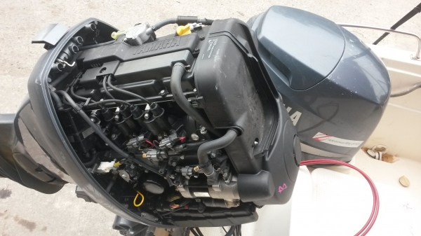 ขายเรือ21ฟุตครึ่งเป็นเรือนำเข้าครับ มีซาวเดอร์ดูปลาติดเรือมา มีห้องปลาเป็น เครื่องยามาฮ่า80แรง รุ่นใหม่4จังหวะ ใช้งานไม่กี่ครั้งเป็นเรือ2ชั้นครับ ขาย 385000 บาท พร้อมเทเลอร์ครับ