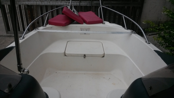 ขายเรือ21ฟุตครึ่งเป็นเรือนำเข้าครับ มีซาวเดอร์ดูปลาติดเรือมา มีห้องปลาเป็น เครื่องยามาฮ่า80แรง รุ่นใหม่4จังหวะ ใช้งานไม่กี่ครั้งเป็นเรือ2ชั้นครับ ขาย 385000 บาท พร้อมเทเลอร์ครับ