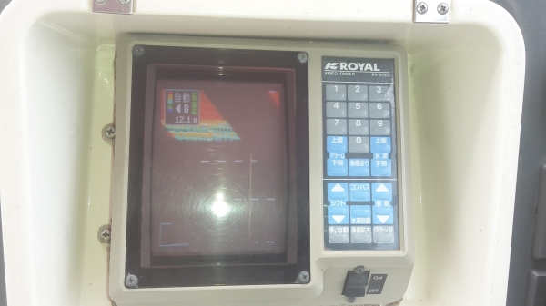 ขายเรือ21ฟุตครึ่งเป็นเรือนำเข้าครับ มีซาวเดอร์ดูปลาติดเรือมา มีห้องปลาเป็น เครื่องยามาฮ่า80แรง รุ่นใหม่4จังหวะ ใช้งานไม่กี่ครั้งเป็นเรือ2ชั้นครับ ขาย 385000 บาท พร้อมเทเลอร์ครับ