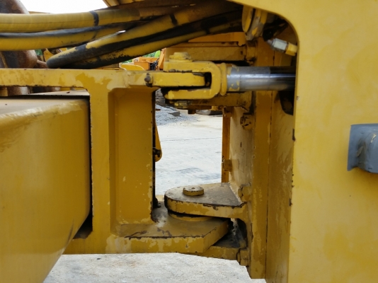 ขายรถบดอัดสั่นสะเทือนล้อหนาม 10 ตัน BOMAG BW212PD-2 รถเก่านอกนำเข้าจาก USA แท้ 100\% สภาพสวย ไม่เคยใช้งานไทย