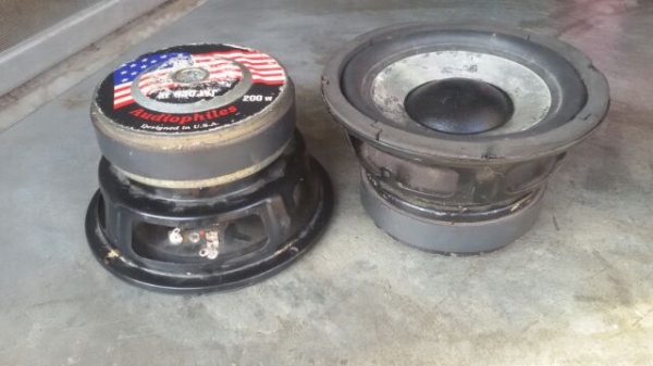 วิทยุเสีย ดอกลำโพงตามสภาพ