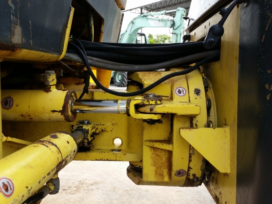 ขายรถบด 10 ตัน BOMAG BW161AD นำเข้าจาก USA แท้ 100\% สภาพสวย ไม่เคยใช้งานในไทย