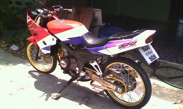 ขาย KAWASAKI KR150 ปี41 เสือเงิน อามดามล่าง ทะเบียน ไม่โอน ทะเบียน59 ขาย23500