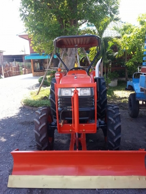 คูโบต้า L4508 4 WD 2 เพลา พร้อมใบมีดดันหน้า