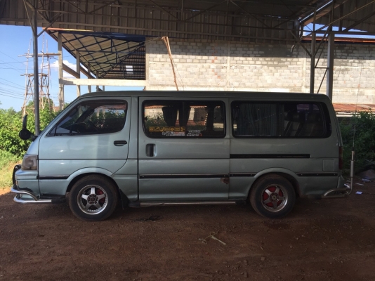 รถตู้ TOYOTA หัวจรวด เคริ่องเดิมเกียร์เดิม ทะเบียนพร้อม