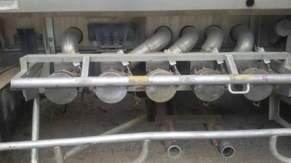 ขายถังน้ำมันแสตนเลส. ขายถังน้ำมันแสตนเลส.