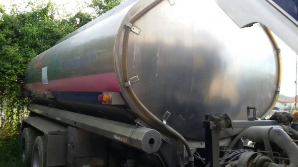 ขายถังน้ำมันแสตนเลส.