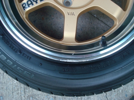 ล้อพร้อมยางสภาพดี