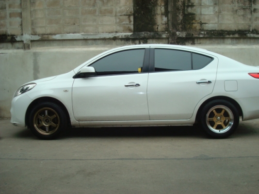 ล้อพร้อมยางสภาพดี