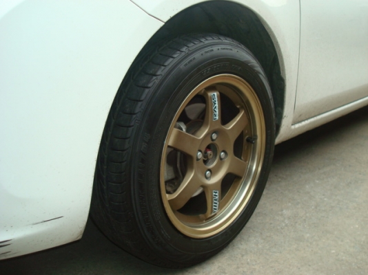 ล้อพร้อมยางสภาพดี