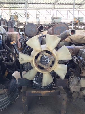 เครื่อง 4D88E komatsu เก่านอก