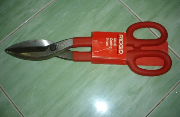 ขายกรรไกรตัดแผ่นโลหะ Ridgid  model no.782 made in U.S.A