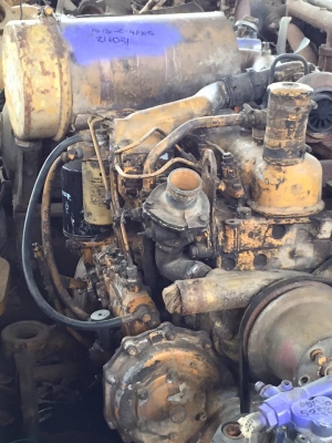 เครื่อง 4D105 komatsu เก่าใน เครื่อง 4D105 komatsu เก่าใน