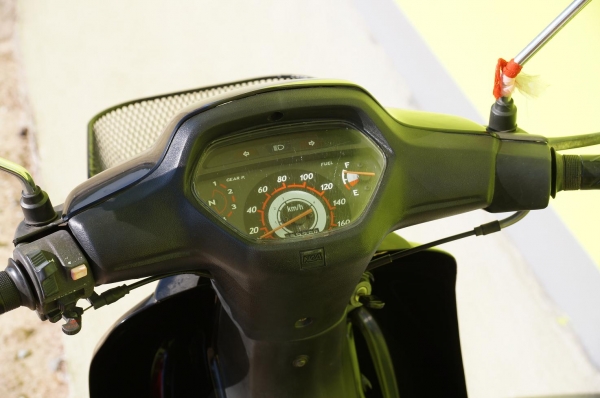 ขาย HONDA WAVE 100 รถปี 45 เอกสารทะเบียนครบพร้อมโอน ภาษี พรบ เต็มไม่ขาดต่อ 2558