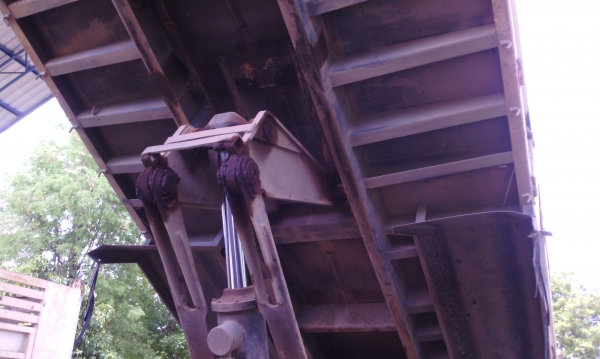 MITSUBISHI  MMTFN527EVC ยูโรวัน 225 แรงม้า กระบะสามมิตร สวยๆ ปี44