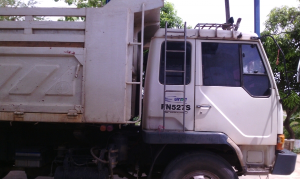 MITSUBISHI  MMTFN527EVC ยูโรวัน 225 แรงม้า กระบะสามมิตร สวยๆ ปี44