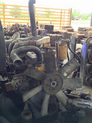 เครื่อง 4D95L komatsu เก่าใน