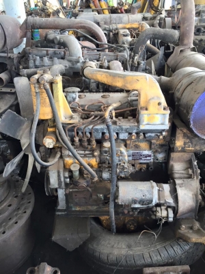 เครื่อง 4D95L komatsu เก่าใน เครื่อง 4D95L komatsu เก่าใน