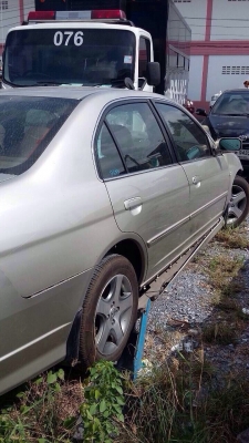 ซีวิค 05 วีเทค สีน้ำตาลโอนลอยๆหรืออะไหลได้ทั้งคันยังมีอีกหลายรุ่น ซีวิค 05 วีเทค สีน้ำตาลโอนลอยๆหรืออะไหลได้ทั้งคันยังมีอีกหลายรุ่น