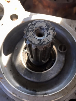 ปั๊มไฮดรอลิก pc120-2 เก่าใน ปั๊มไฮดรอลิก pc120-2 เก่าใน