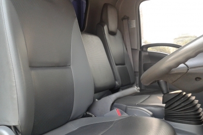 หกล้อ อีซูซุ NMR130 ปี53 บรรทุกตู้แห้ ยาว4.30ม.สภาพสวยเดิมทั้งคัน เล่มทะเบียน พร้อมโอน ใช้งานน้อย วิ่ง 60&times;&times;&times;กม.สวยจัด