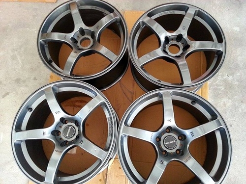 ขายล้อ โปร์ไดร์ 18'' หน้า9.5  หลัง10.5   9,500  ลาย id deang69