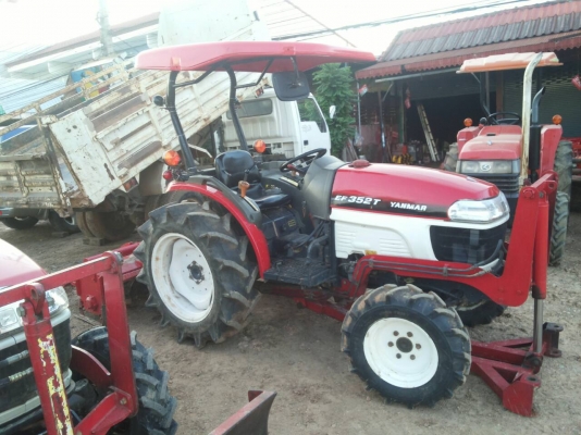 รถแทรกเตอร์ยันม่าร์ 35 แรงม้า 2 เพลา พร้อมอุปกรณ์ต่อพ่วง