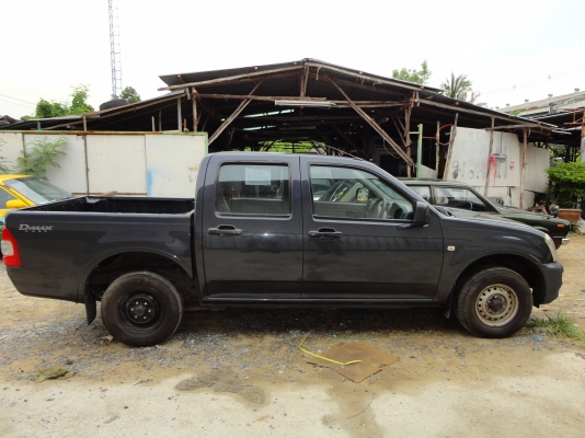 ขายอืซูซุดีแม๊ก4ประตู ราคา235000 บาท