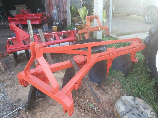 ผานบุกเบิก 4 ใบ ผานบุกเบิก 4 ใบ