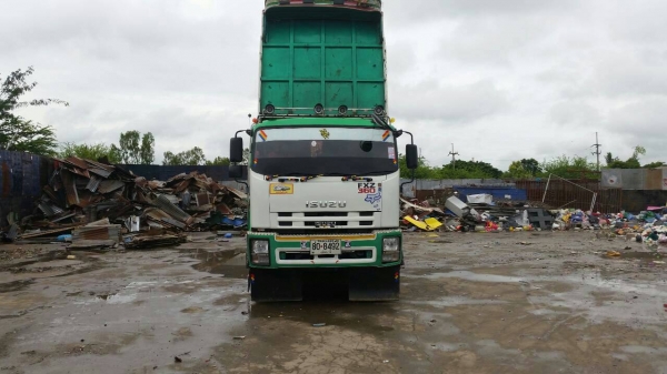 ขายอีซูซุเดก้า เครื่อง 300 แรง