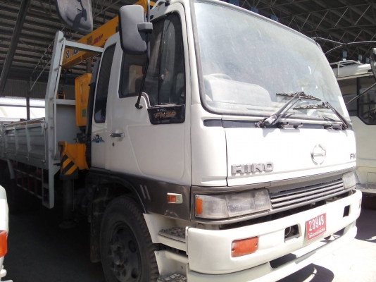 ขายรถ 10 ล้อกะบะติดเครน 5 ตัน 4 ปลอก HINO รุ่น 3H เครื่องยนต์ 195 แรงม้า