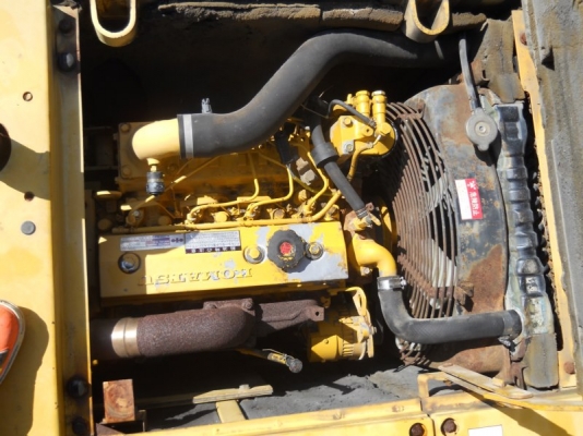 ขายรถเก่าญี่ปุ่นแท้ๆ รถแบคโฮ komatsu pc 90 มีปากคีบ รถสวยใช้งานน้อย สนใจโทรสอบถาม 092-3309229 อี๊ด