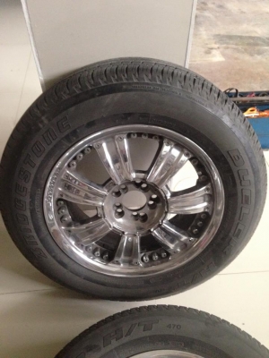 เเม็กโครเมี่ยมขอบ17 5รู 100,114 พร้อมยางสภาพสวย ราคาถูกมากๆ เเม็กโครเมี่ยมขอบ17 5รู 100,114 พร้อมยางสภาพสวย ราคาถูกมากๆ