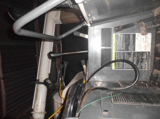 ขารถเกี่ยวข้าว คูโบต้า DC95GM อุ้ม1.5ตัน รถสวยสภาพดี ขารถเกี่ยวข้าว คูโบต้า DC95GM อุ้ม1.5ตัน รถสวยสภาพดี