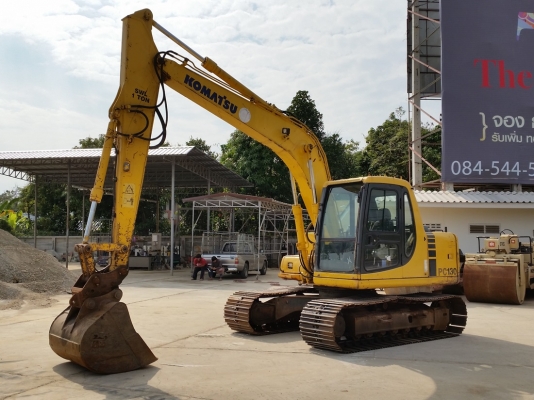 ขาย รถแบคโฮ ยีห้อ KOMASU PC130-6K รถเก่านอกแท้ ไม่เคยผ่านการใช้งานในไทย