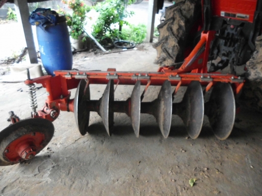 ขายรถไถ KUBOTA L4708 อุปกรณ์ผานหน้าหลัง 47 แรง สภาพดีพร้อมใช้งาน ขายรถไถ KUBOTA L4708 อุปกรณ์ผานหน้าหลัง 47 แรง สภาพดีพร้อมใช้งาน