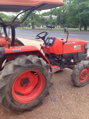 ขายคูโบต้า3408 พร้อมอุปกรณ์2ชิ้น ผาน6 โรตาลี่ 170,000 ต่อรองได้ ขายคูโบต้า3408 พร้อมอุปกรณ์2ชิ้น ผาน6 โรตาลี่ 170,000 ต่อรองได้