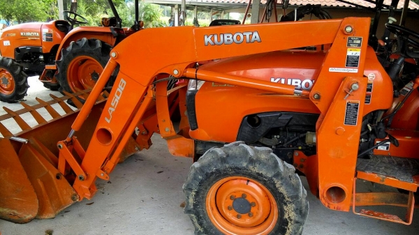 คูโบต้า  KUBOTA     L3608 (4WD) พร้อมชุดตัก