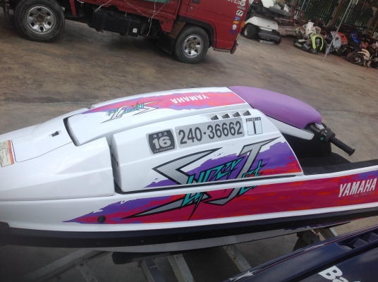 WWW.ByRin29.COM เรือเจ็ตสกี YAMAHA ปากเป็ด SJ700 เรือยืน ปี94 ลายเดิม สภาพเดิมๆจากญี่ปุ่น นำเข้าจากประเทศญี่ปุ่น