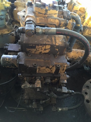 ปั๊มไฮดรอลิก pc200-5 เก่าใน