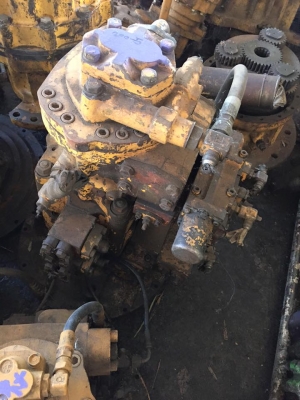 ปั๊มไฮดรอลิก pc200-5 เก่าใน