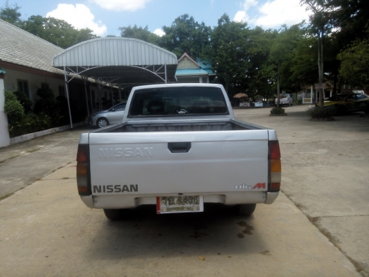 ขายถูก NISSAN BIGM KINGCAB ปี 97 พร้อมใช้งาน ขายถูก NISSAN BIGM KINGCAB ปี 97 พร้อมใช้งาน