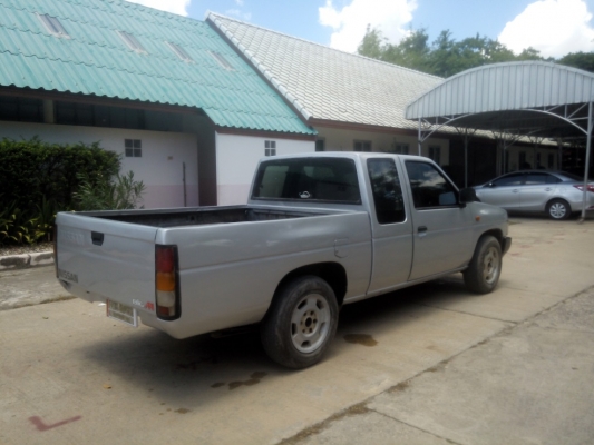 ขายถูก NISSAN BIGM KINGCAB ปี 97 พร้อมใช้งาน ขายถูก NISSAN BIGM KINGCAB ปี 97 พร้อมใช้งาน