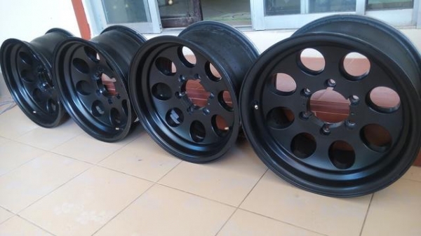 ขายล้อหยดน้ำลาย micky thomson 16 สวยๆครับ