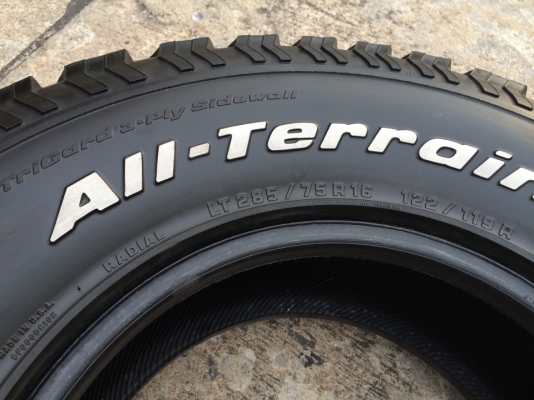 BF Goodrich All-terrain 285 75 r16 ดอก1เซนต์ ติดหนวด