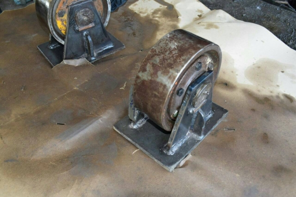 จำหน่ายอะไหล่รถโม่ปูนทุกขนาดทุกชนิด