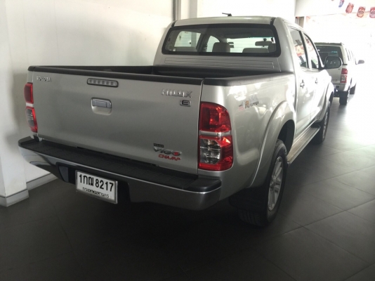 Toyota Vigo 2.5E prerunner 4 ประตู ปี 2012