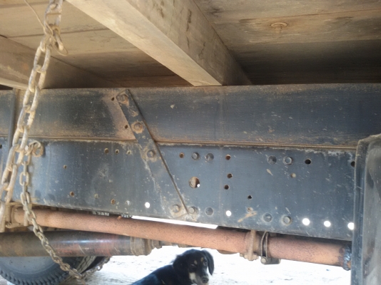 (ร้านรุ่งโรจน์ 082-1057078)ขาย 6 ล้อ Mitsubishi canter 110 แรง รถห้างแท้ สวยมากๆ(ลูกค้าสุโขทัยทีมงานกู๋ซาวด์มารับรถกลับสุโขทัยเรียบร้อยแล้วคับ)เดินทางปลอดภัย เฮงๆรวยๆ(ดาวน์128000ออกรถได้เลย)ใช้แค่บัตร+ทะเบียนบ้าน อนุมัติเลย เร็ว2ช.ม) เครื่องแน่นปึ๊กๆ แห้ง