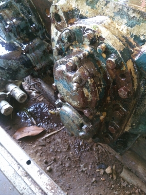 ขายปั๊มเฟือง 3 นิ้ว 2 ตัว เก่าเก็บ ขายปั๊มเฟือง 3 นิ้ว 2 ตัว เก่าเก็บ